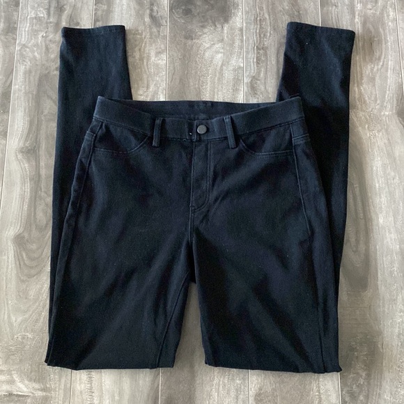 Women’s Uniqlo legging jeans - black - Picture 8 of 9